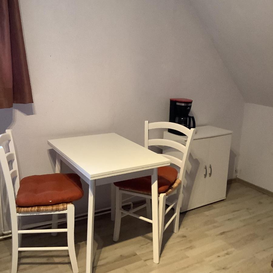 Apartment 5